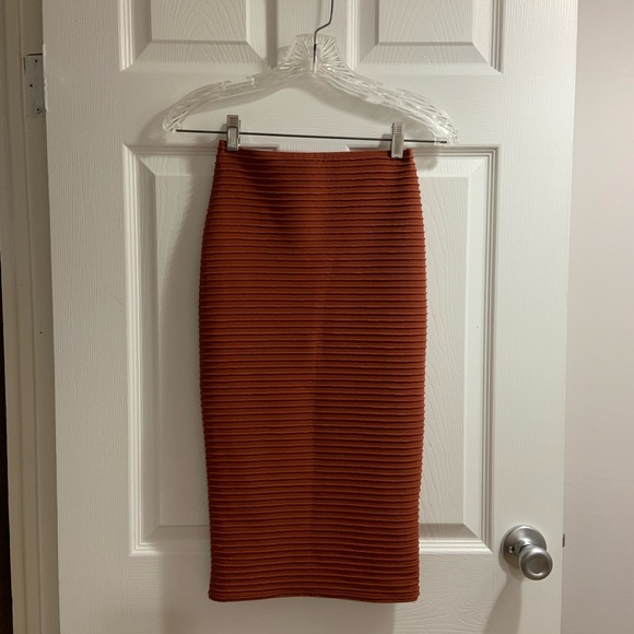 Missguided Dresses & Skirts - Missguided Rust Colored Skirt